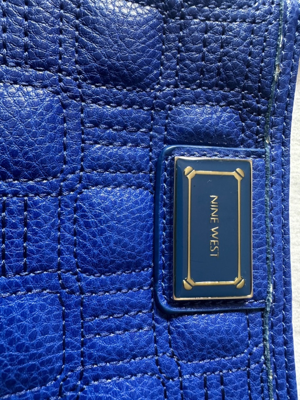 Y2K NINE WEST Bright Blue Faux Leather Wristlet Clutch, 6-1/2" x 4-3/4" x 3/4"